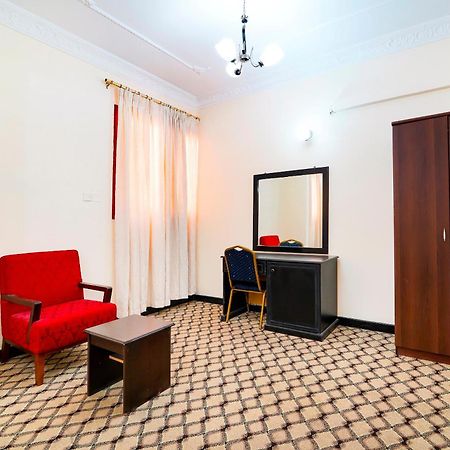 Oyo 124 Al Salam Palace Hotel Manamah Buitenkant foto