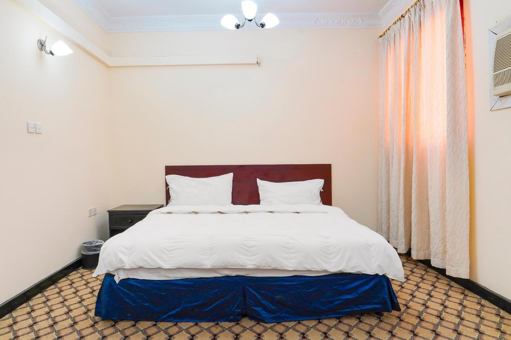 Oyo 124 Al Salam Palace Hotel Manamah Buitenkant foto