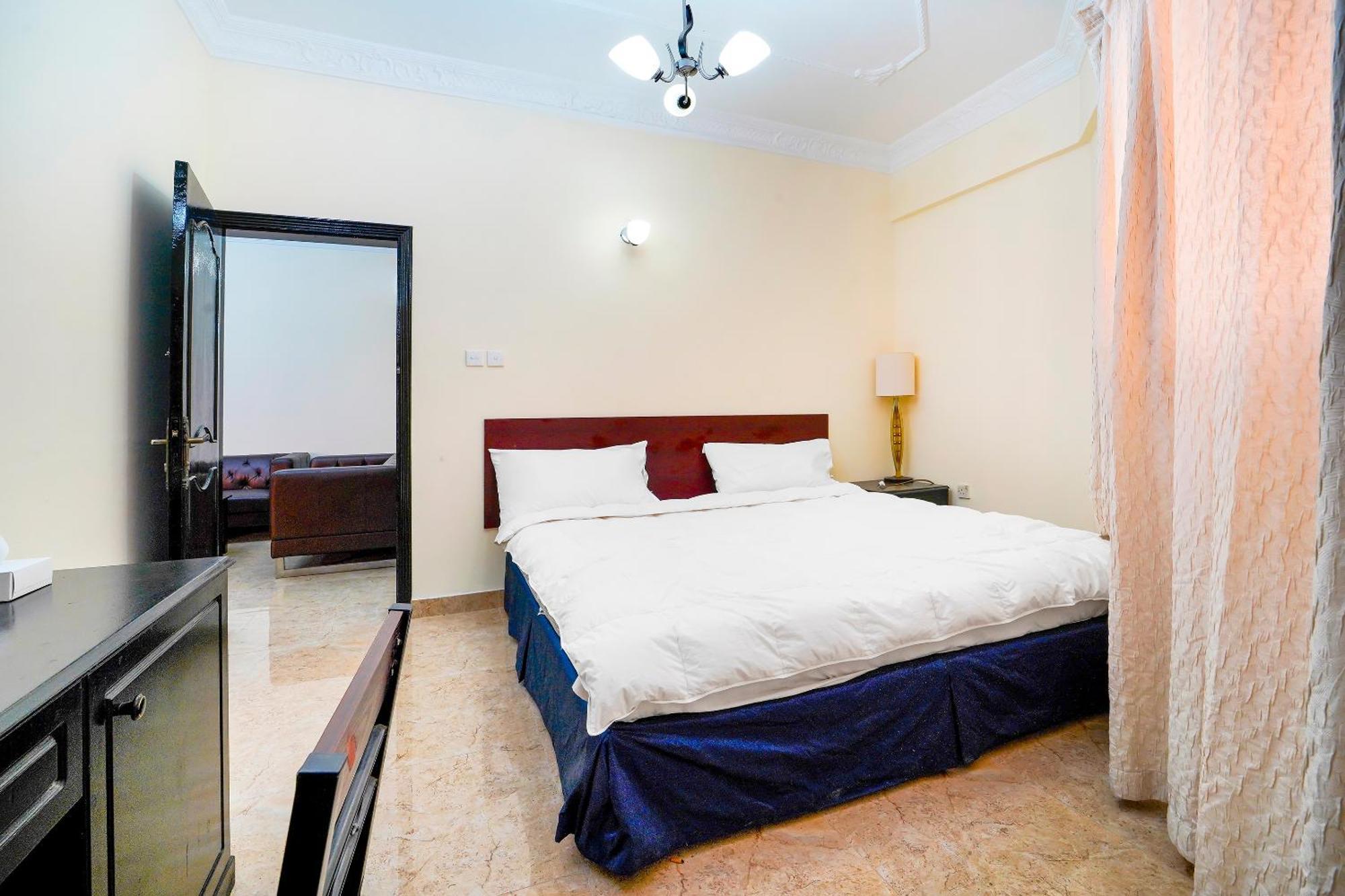 Oyo 124 Al Salam Palace Hotel Manamah Buitenkant foto